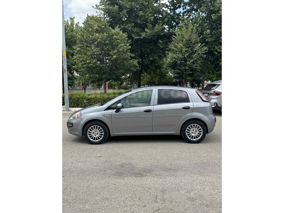  HATASIZ Punto EVO 1.3 Multijet Active 2011 Model Manisa