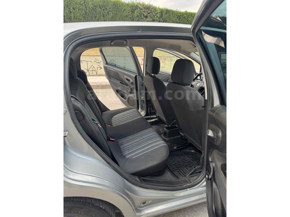  HATASIZ Punto EVO 1.3 Multijet Active 2011 Model Manisa