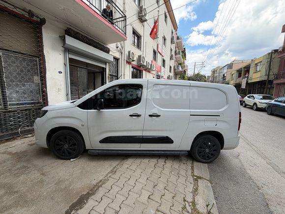 Sahibinden Opel Combo 1.5 CDTI Ultimate XL 2025 Model 