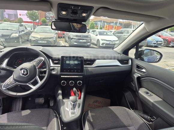 Sahibinden Renault Captur 1.3 TCe Icon 2023 Model 