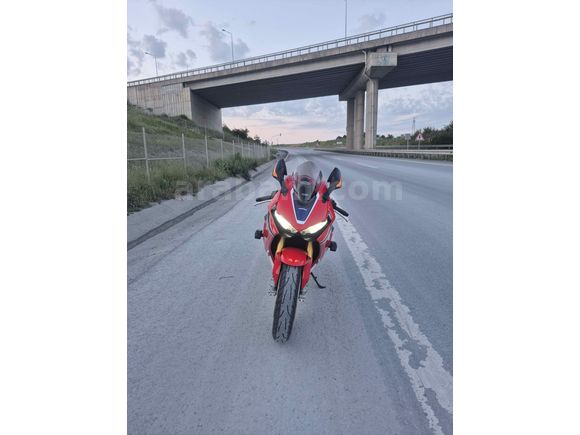 Sahibinden Honda CBR 1000 RR SP 