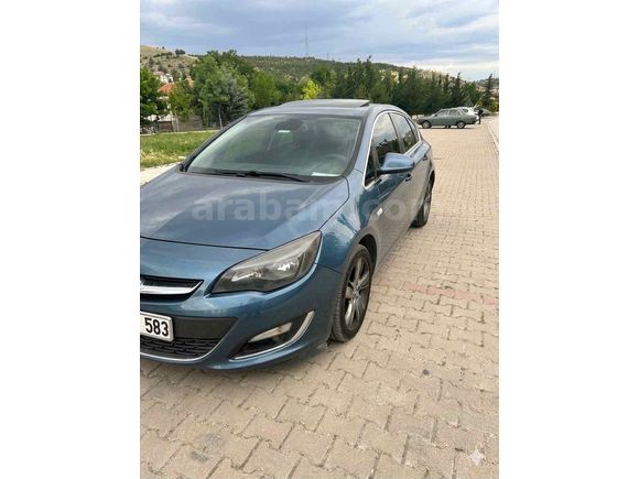 Sahibinden Opel Astra 1.4 T Sport 2014 Model  217.000 km Mavi (metalik)