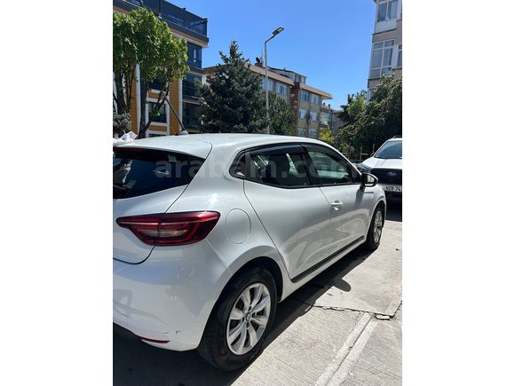 Düşük km değişensiz tramersiz  clio