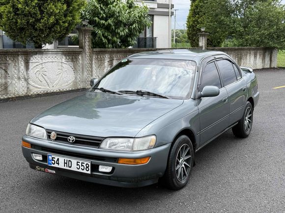 Galeriden Toyota Corolla 1.6 GLi 1993 Model Sakarya
