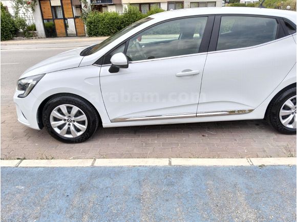 Sahibinden Renault Clio 1.0 SCe Joy 2021 Model