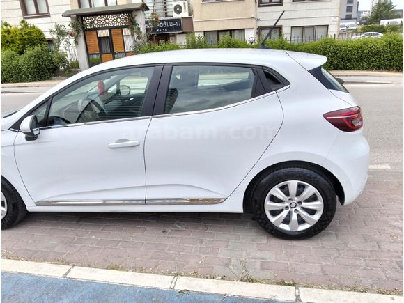 Sahibinden Renault Clio 1.0 SCe Joy 2021 Model