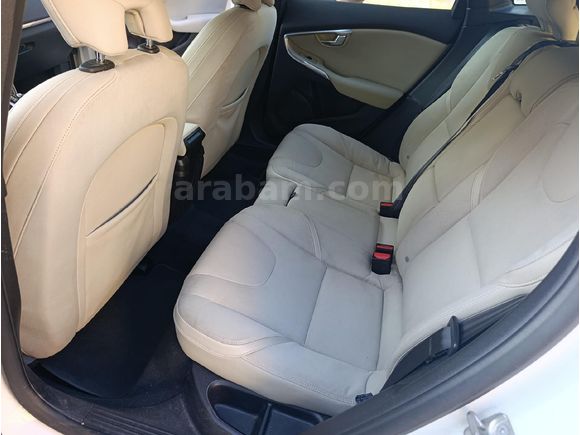 Sahibinden Volvo V40 1.6 D Premium 2013 Model