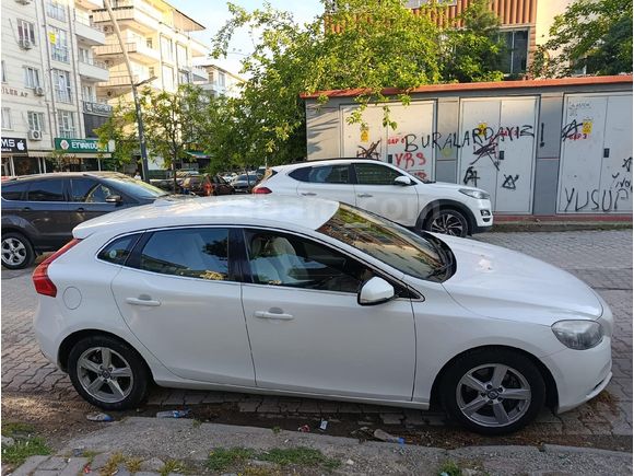 Sahibinden Volvo V40 1.6 D Premium 2013 Model