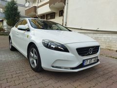Sahibinden Çok temiz Hatasız Volvo V40 1.6 D Premium 2014 Model.