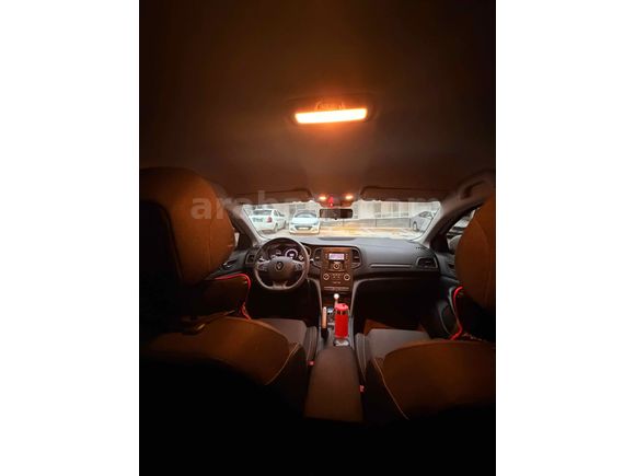 Sahibinden Renault Megane 1.5 Blue DCI Joy 2020 Model 