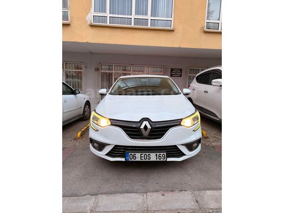 Sahibinden Renault Megane 1.5 Blue DCI Joy 2020 Model 