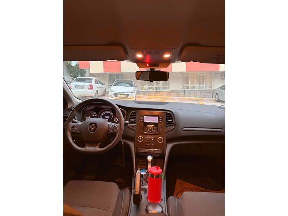 Sahibinden Renault Megane 1.5 Blue DCI Joy 2020 Model 