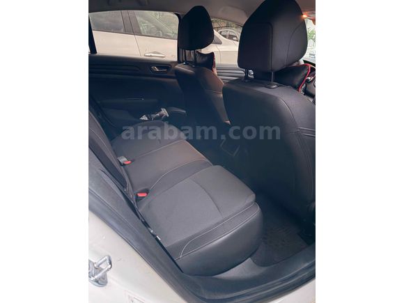 Sahibinden Renault Megane 1.5 Blue DCI Joy 2020 Model 