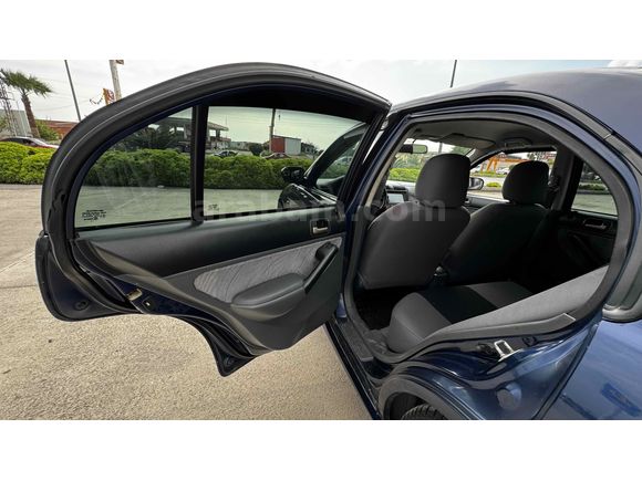 Honda Civic 1.6i VTEC 2002