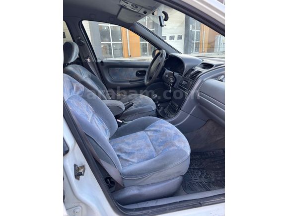 Sahibinden Renault Laguna 2.0 RXE 1996 Model Aydın