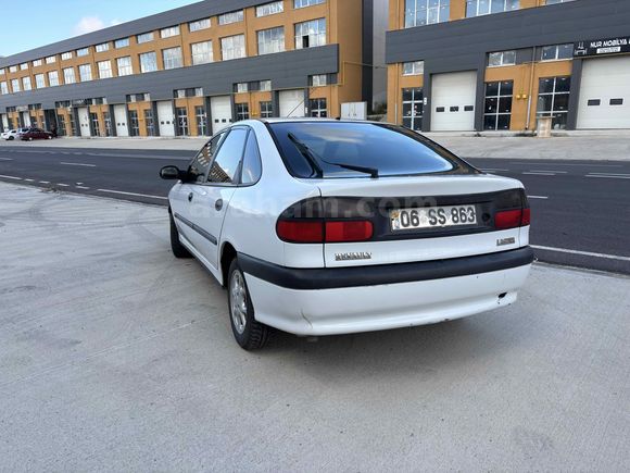 Sahibinden Renault Laguna 2.0 RXE 1996 Model Aydın