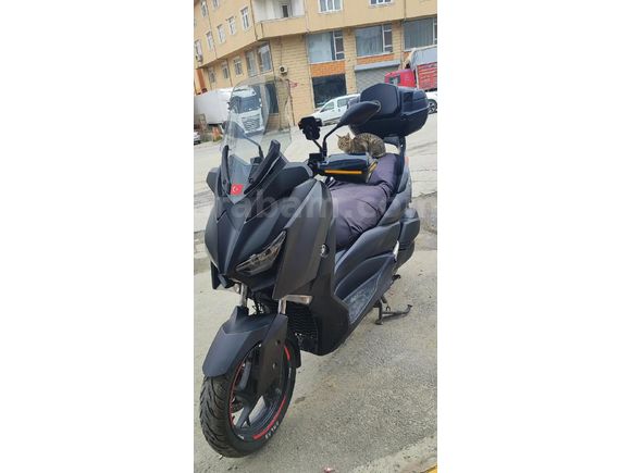 Sahibinden Yamaha X-Max 300 ABS