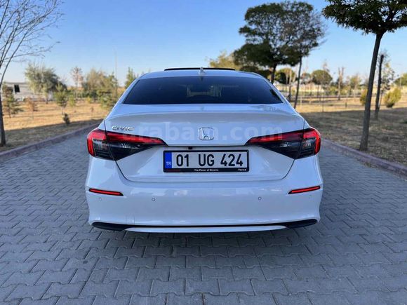 Sahibinden Honda Civic 1.5 i-VTEC Eco Executive Plus 2022 Model 