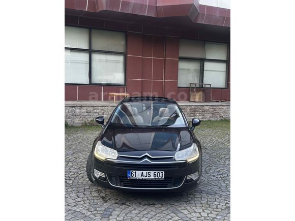 Sahibinden Citroen C5 1.6 e-HDi Executive 2012 Model  365.000 km Siyah