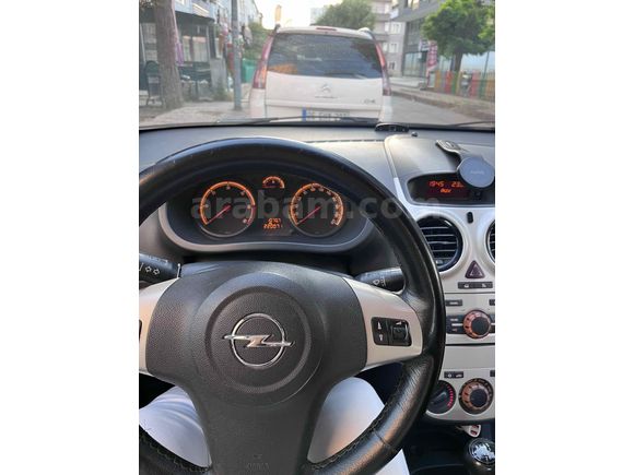 Sahibinden Opel Corsa 1.3 CDTI Essentia 2010 Model 
