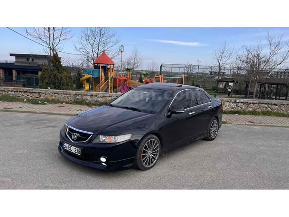 Sahibinden Honda Accord 2.4 Executive 2003 Model  341.000 km Siyah