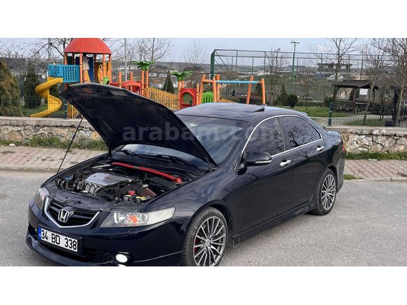 Sahibinden Honda Accord 2.4 Executive 2003 Model  341.000 km Siyah
