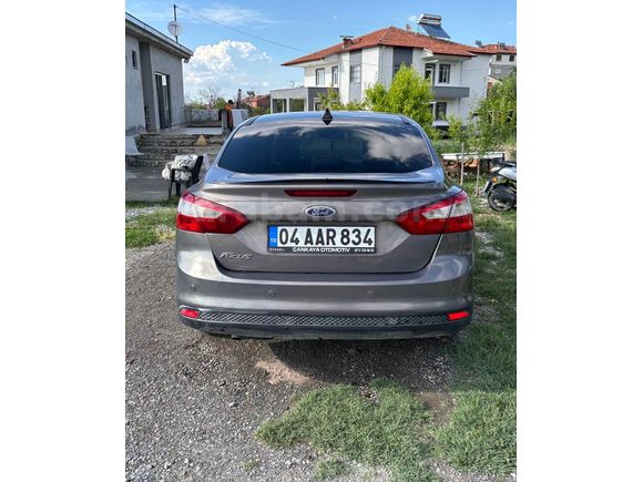 Sahibinden Ford Focus 1.6 TDCi Titanium 2013 Model 