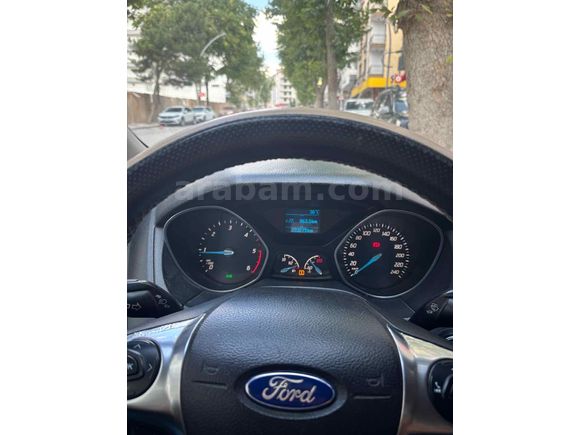 Sahibinden Ford Focus 1.6 TDCi Titanium 2013 Model 