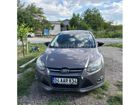 Sahibinden Ford Focus 1.6 TDCi Titanium 2013 Model 