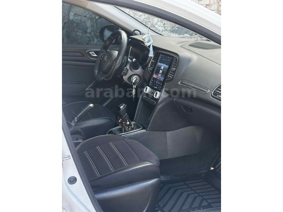 Sahibinden Renault Megane 1.5 Blue DCI Joy 2020 Model 