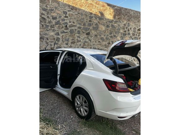 Sahibinden Renault Megane 1.5 Blue DCI Joy 2020 Model 
