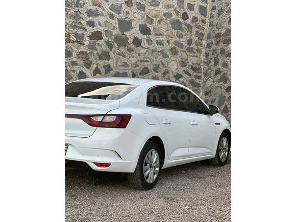 Sahibinden Renault Megane 1.5 Blue DCI Joy 2020 Model 