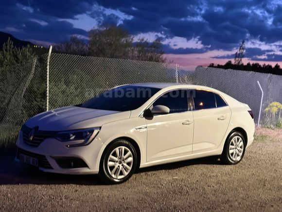 Sahibinden Renault Megane 1.5 Blue DCI Joy 2020 Model 