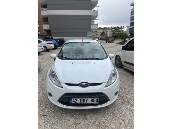 Sahibinden Ford Fiesta 1.4 TDCi Titanium 2011 Model 