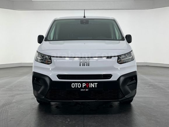 otomobil Fiat Doblo Cargo 1.5 BlueHDİ Maxi