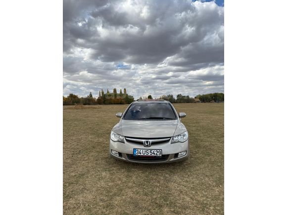 Sahibinden Honda Civic 1.6i VTEC Elegance 2007 Model
