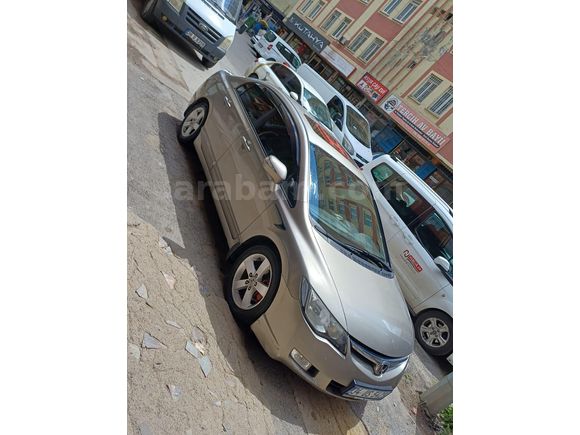 Sahibinden Honda Civic 1.6i VTEC Elegance 2007 Model