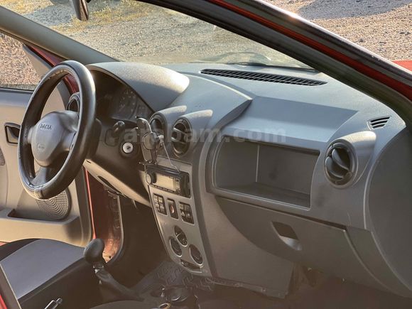 Galeriden Dacia Logan 1.4 Laureate 2006 Model Gaziantep