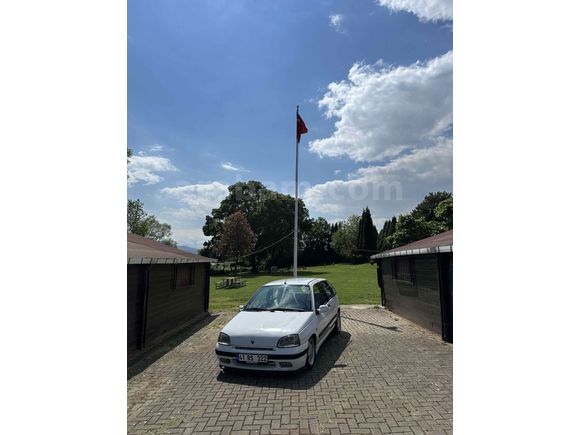 Sahibinden Renault Clio 1.8 RSi 1998 Model 