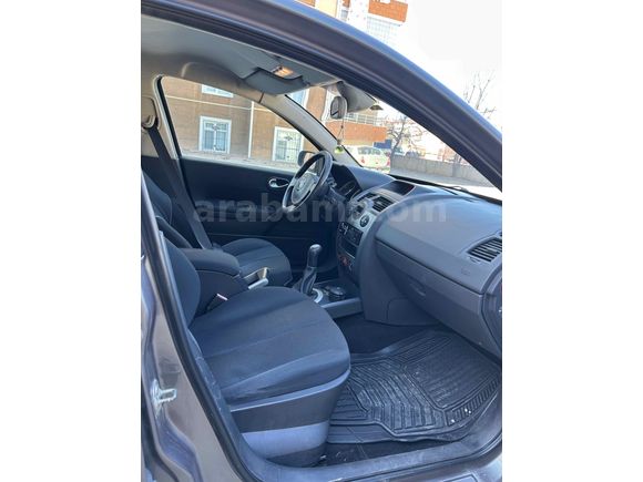 Sahibinden Renault Megane 1.6 Dynamique 2004 Model 