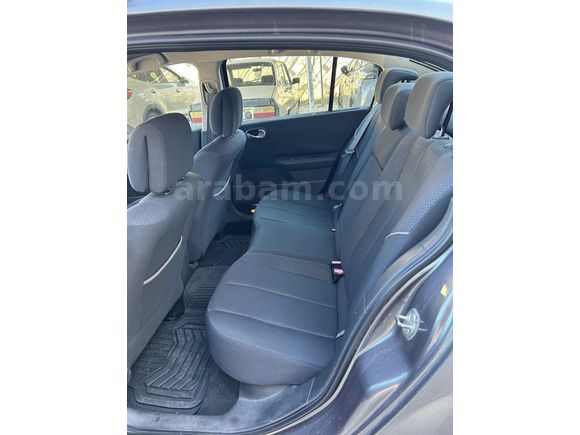 Sahibinden Renault Megane 1.6 Dynamique 2004 Model 