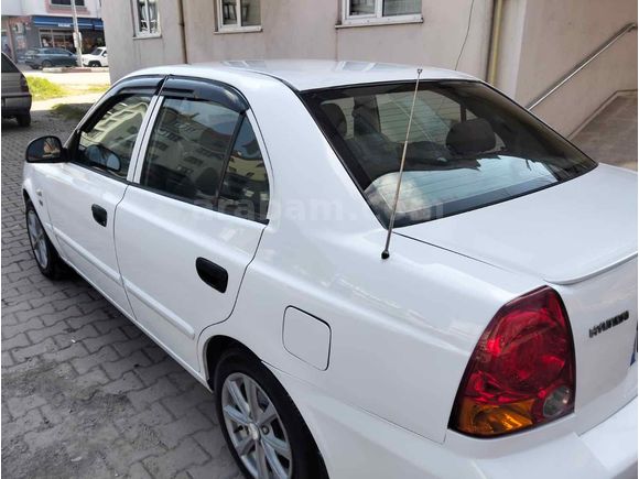 Sahibinden Hyundai Accent 1.5 CRDi Admire 2005 Model 