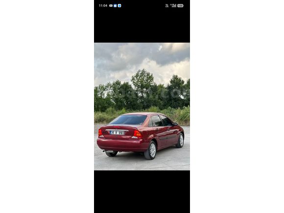 Sahibinden Ford Focus 1.6 Ghia 2002 Model 