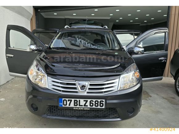 YENİ MUAYELİ BENZİN LPG'Lİ CAM GİBİ SANDERO