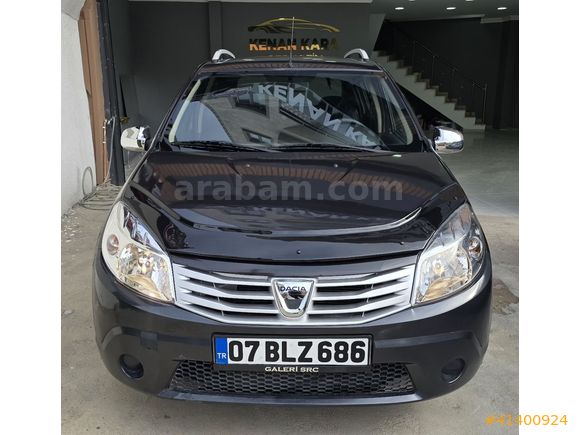 YENİ MUAYELİ BENZİN LPG'Lİ CAM GİBİ SANDERO