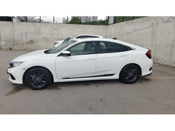acil Sahibinden Honda Civic 1.6i VTEC Eco Elegance 2021 Model