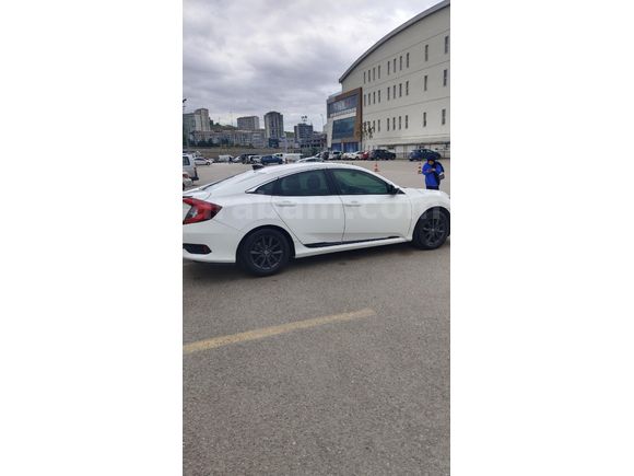 acil Sahibinden Honda Civic 1.6i VTEC Eco Elegance 2021 Model