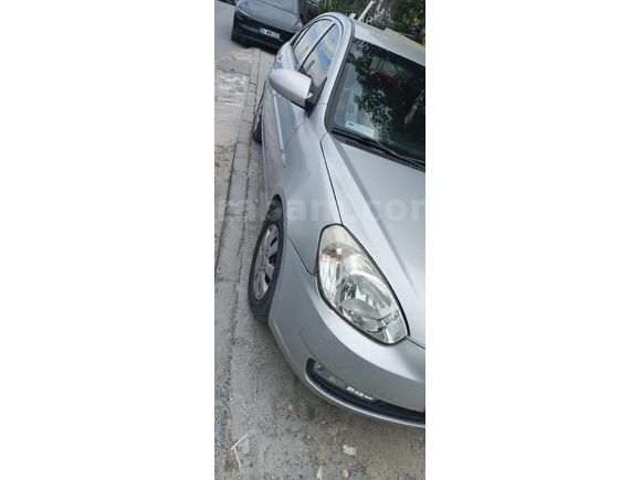 Sahibinden Hyundai Accent Era 1.5 CRDi Team 2011 Model