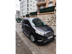 Sahibinden Ford Tourneo Courier 1.5 TDCi Titanium Plus 2020 Model  65.000 km Gri