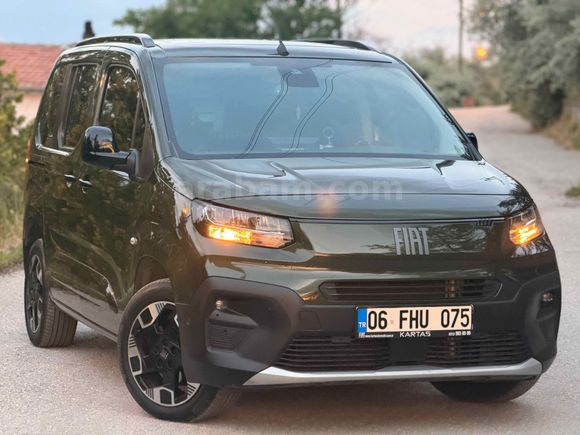 Sahibinden Fiat Doblo Combi 1.5 BlueHDi Premio Plus 2025 Model 